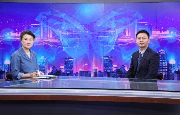 央视主持人董倩对话锐融天下闵刚，论道金融数字化时代的“破局者思维”